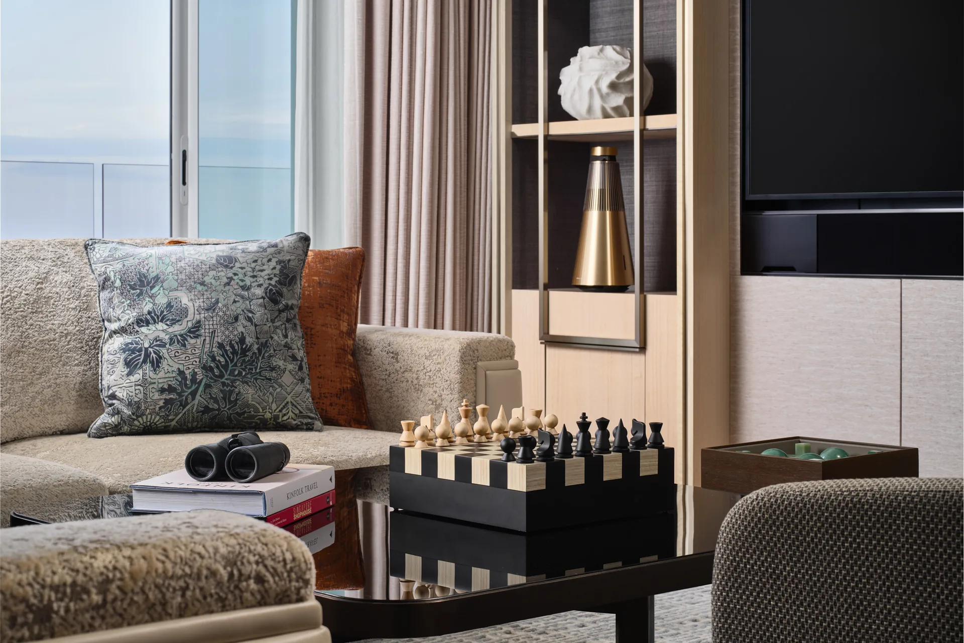 Marina Bay Sands Paiza rooms 2BR Sea View - Chess Set