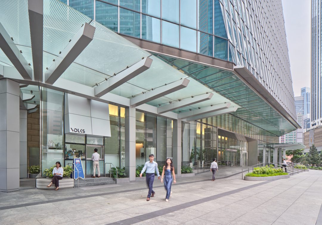 One Raffles Quay North Tower exterior drop off and entrance canopy. Architectural photography for Gensler by Christopher O’Grady, Singapore.